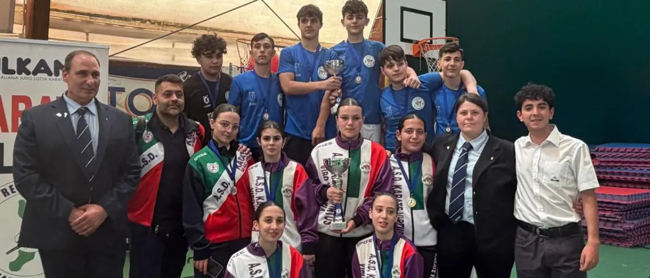 Virtus Vibo\u00A0trionfa al Gran Prix Fijlkam Karate Calabria a squadre: quattro medaglie per la Categoria Esordienti\n