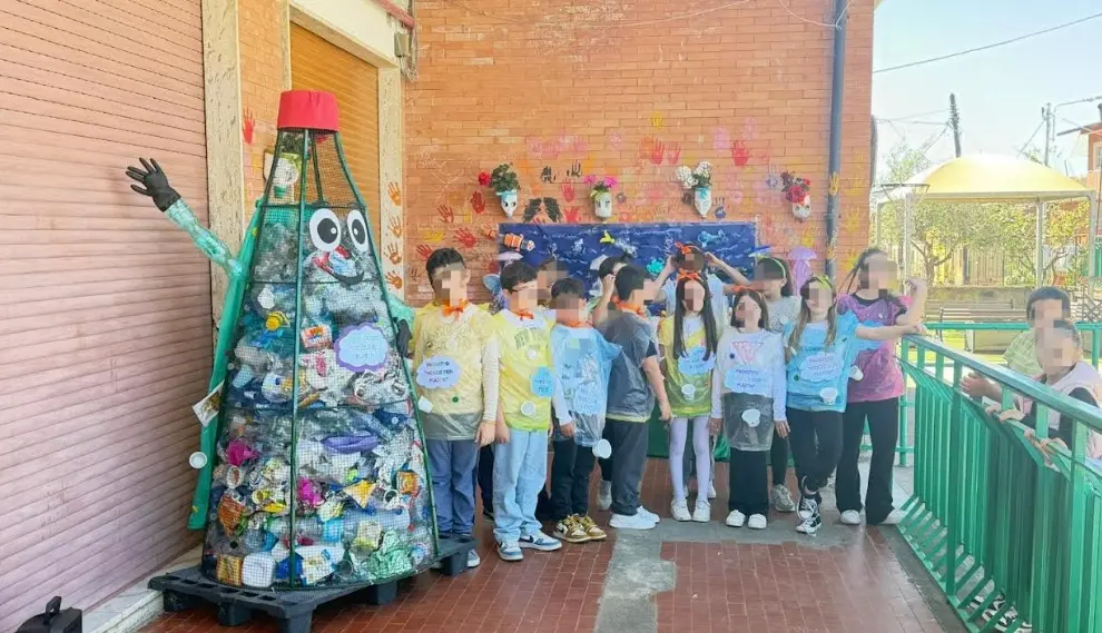 Riciclo con Plastik, gli alunni di Vibo protagonisti del progetto dedicato al riuso e gestione rifiuti\n