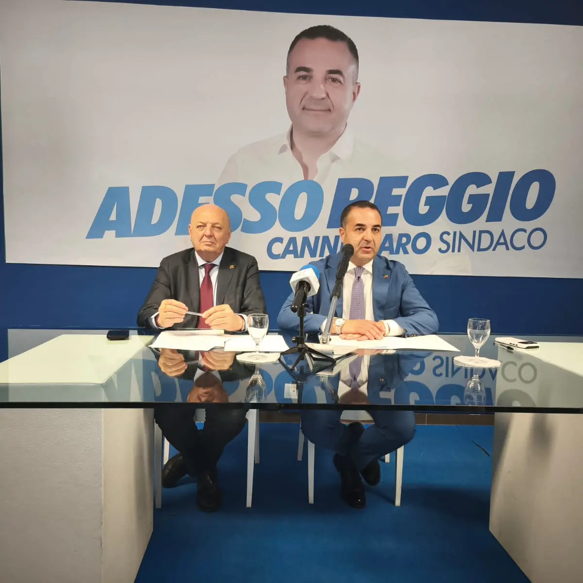 Cannizzaro rilancia la sfida su ambiente e waterfront: «150 milioni per depurazione e rilancio della città»\n