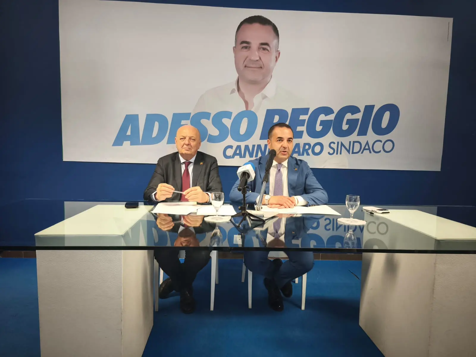 Cannizzaro rilancia la sfida su ambiente e waterfront: «150 milioni per depurazione e rilancio della città»\n
