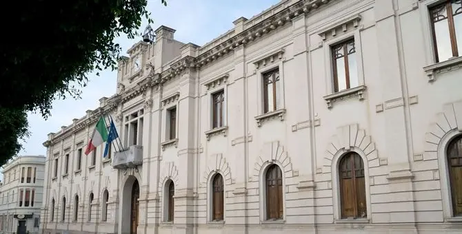 Inchiesta al Comune, l’Amministrazione: «Massima fiducia nella magistratura e piena collaborazione»\n
