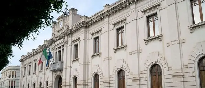 Inchiesta al Comune, l’Amministrazione: «Massima fiducia nella magistratura e piena collaborazione»\n