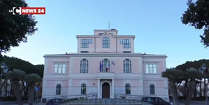 Siderno, il consiglio comunale approva l’unanimità l’adesione al piano “Locride connessa-Gelsomini link”\n