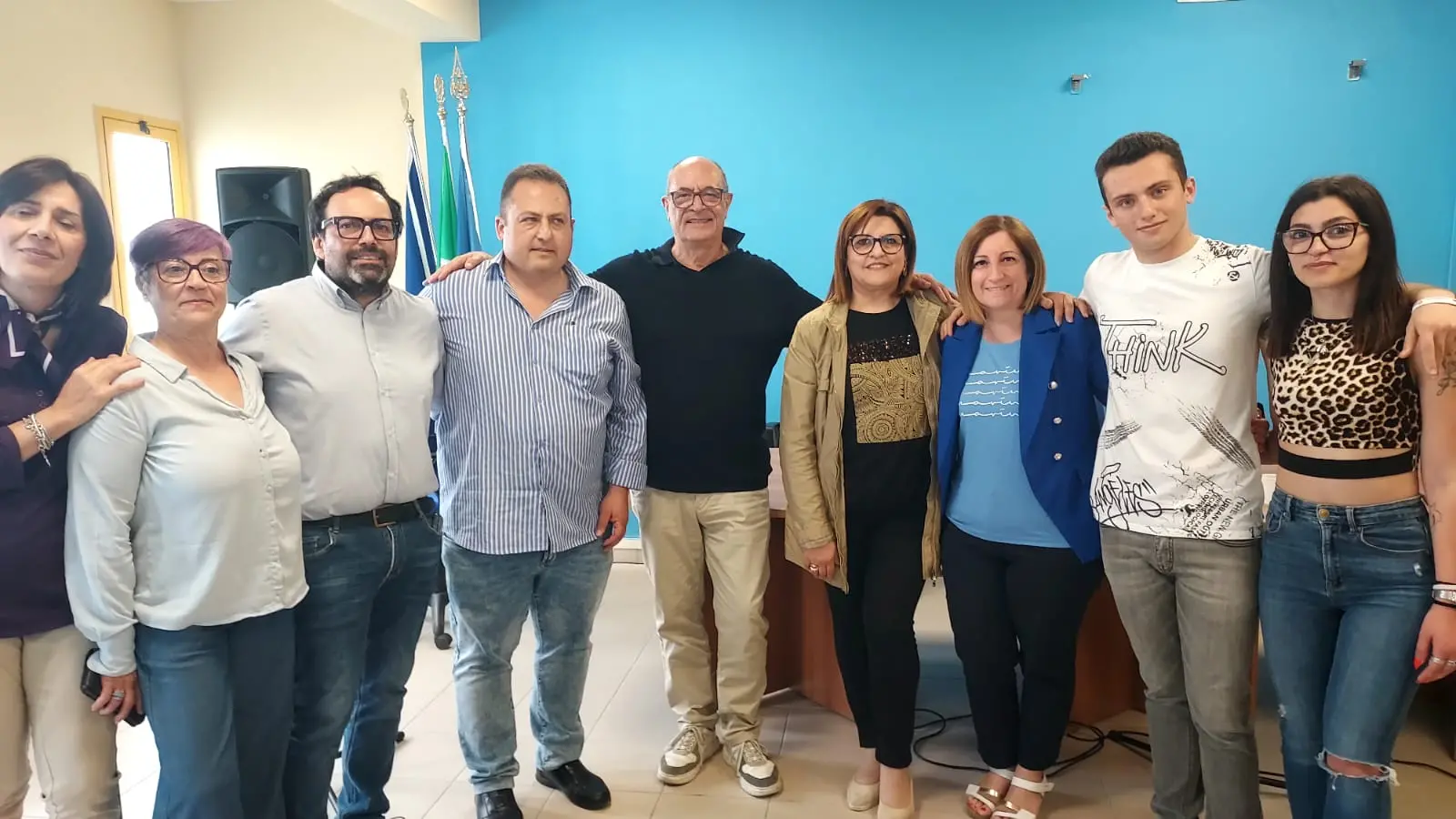 A Saline la scuola incontra la tradizione: musica e folklore con Mimmo Cavallaro\n