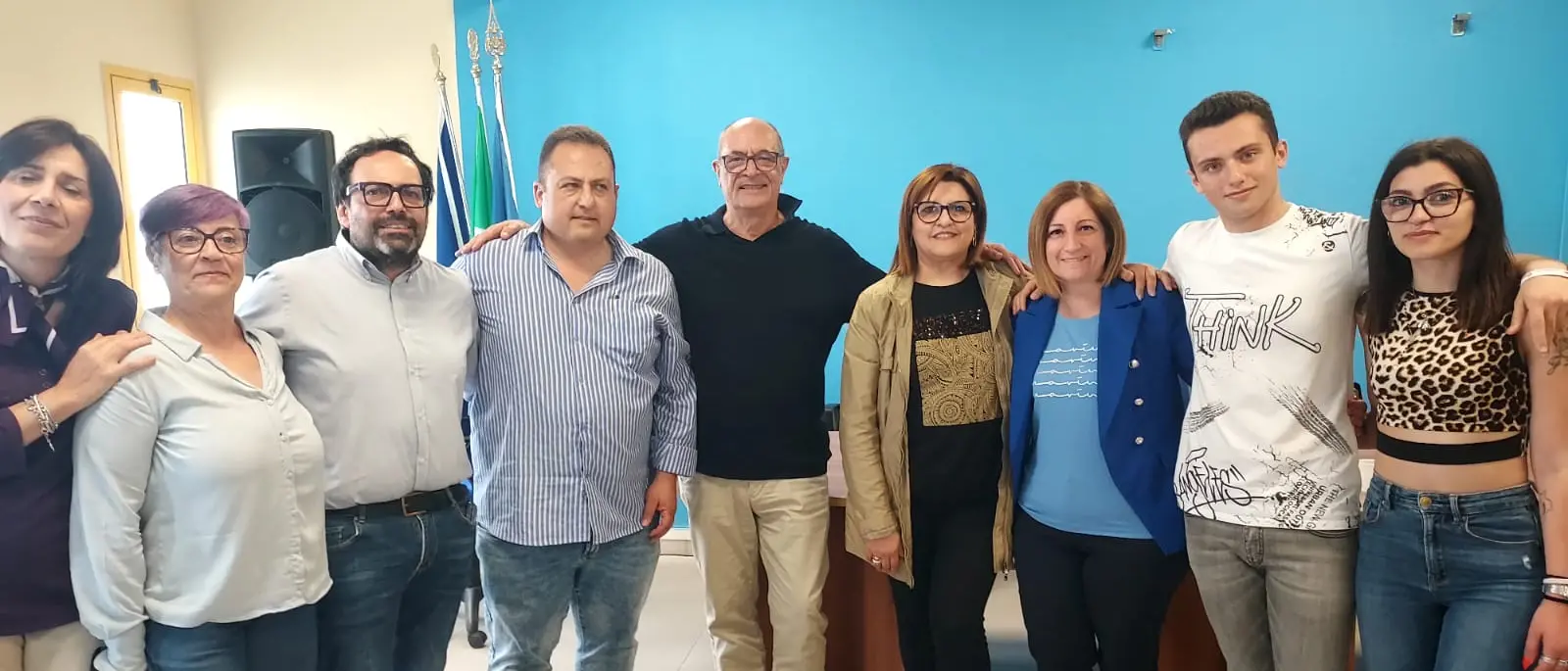 A Saline la scuola incontra la tradizione: musica e folklore con Mimmo Cavallaro\n
