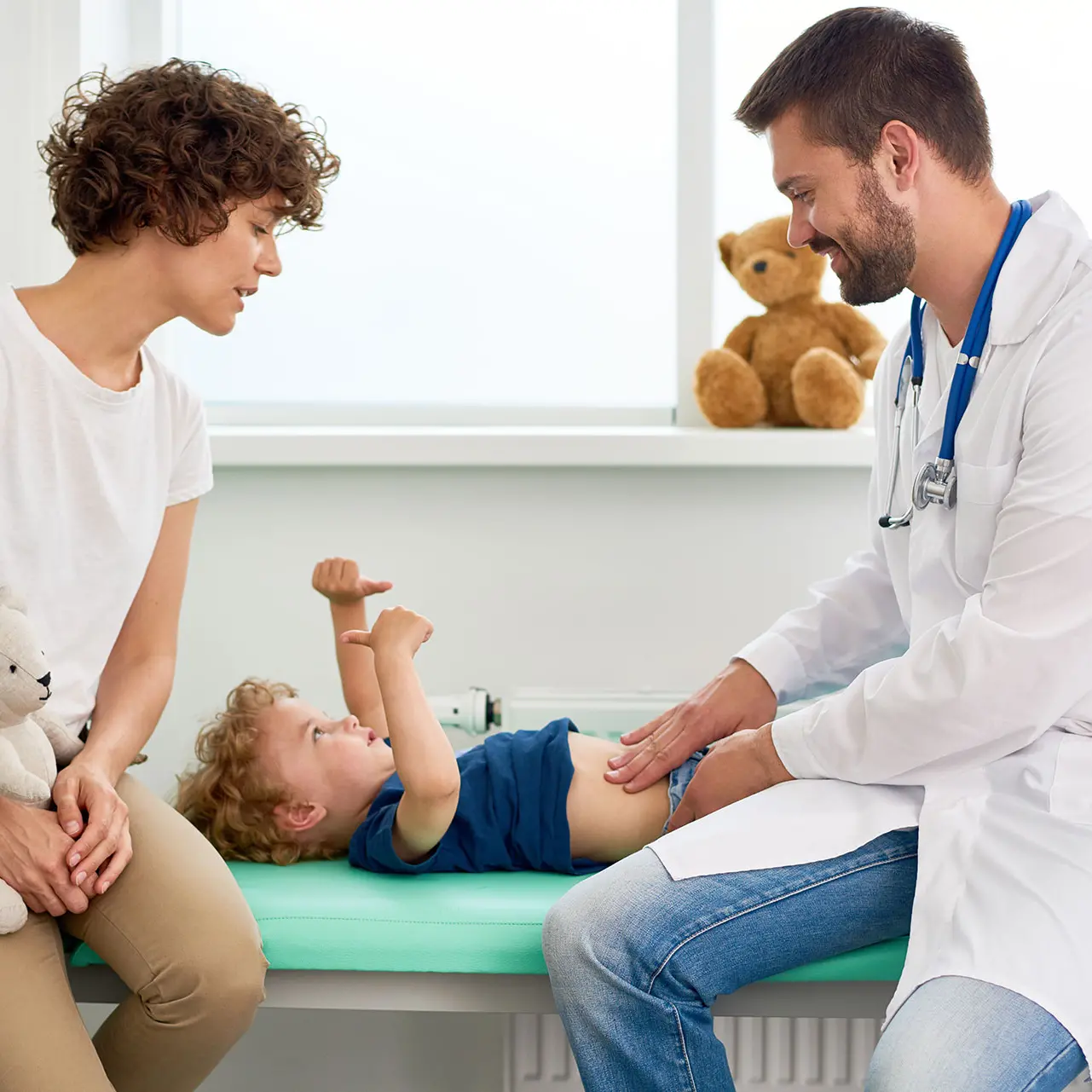 A Cosenza nasce l’Ambulatorio Pediatrico Popolare: cure gratuite per i bambini più fragili\n