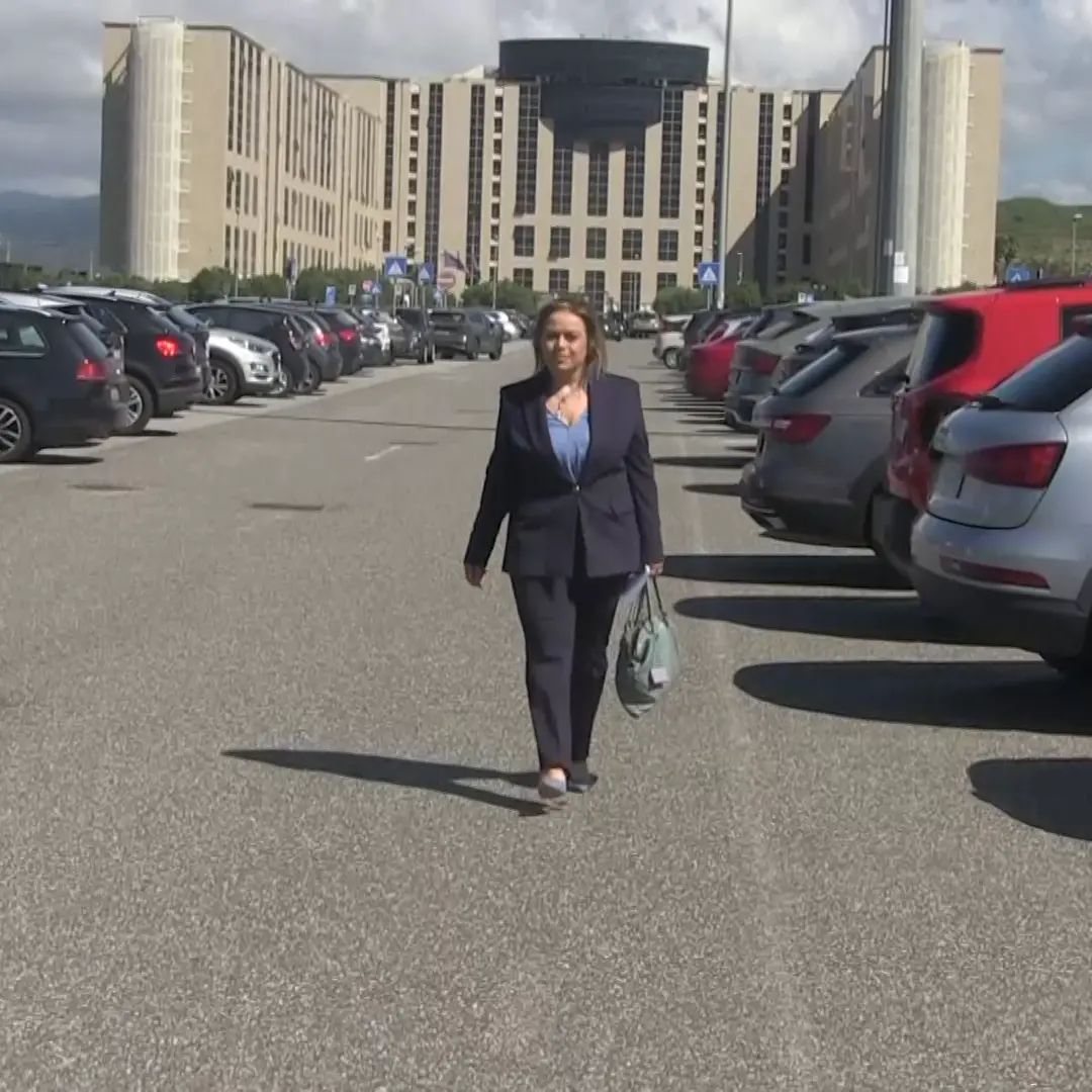 <p>Calabria, l’urlo dei 4mila idonei dimenticati: «Concorsi fotocopia mentre graduatorie e professionalità restano ferme»</p>