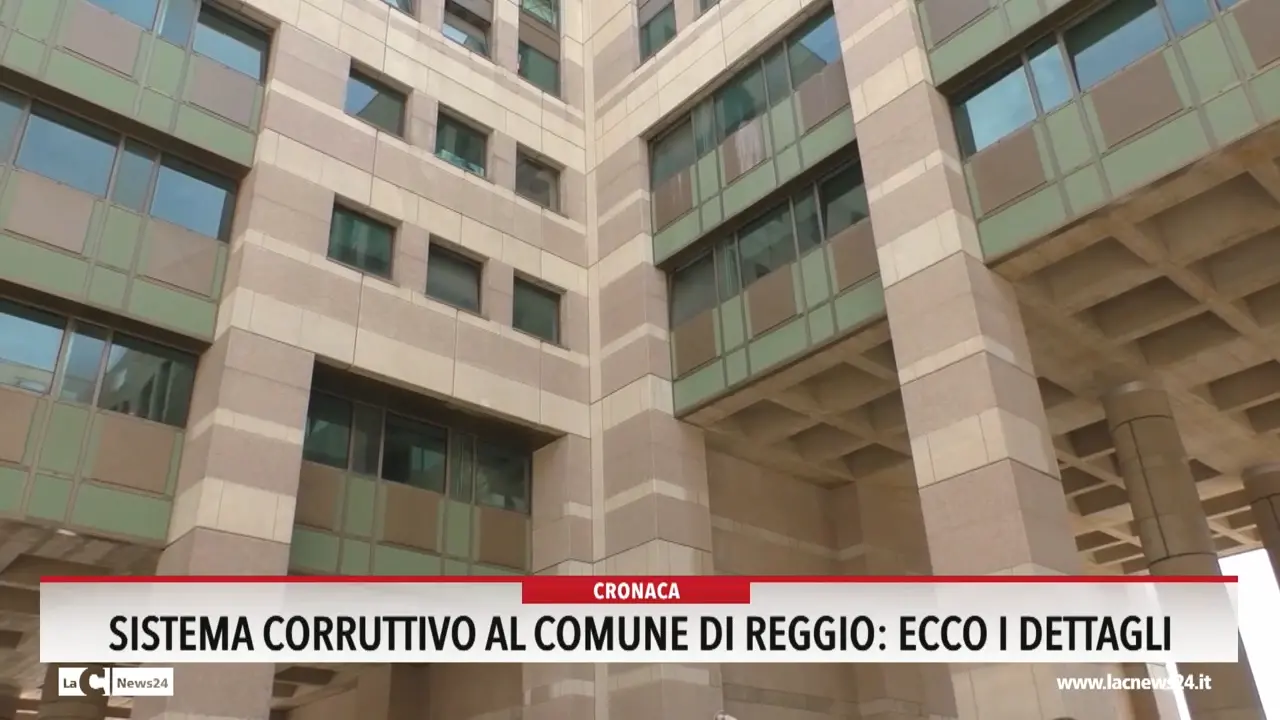 Sistema corruttivo al Comune di Reggio: ecco i dettagli