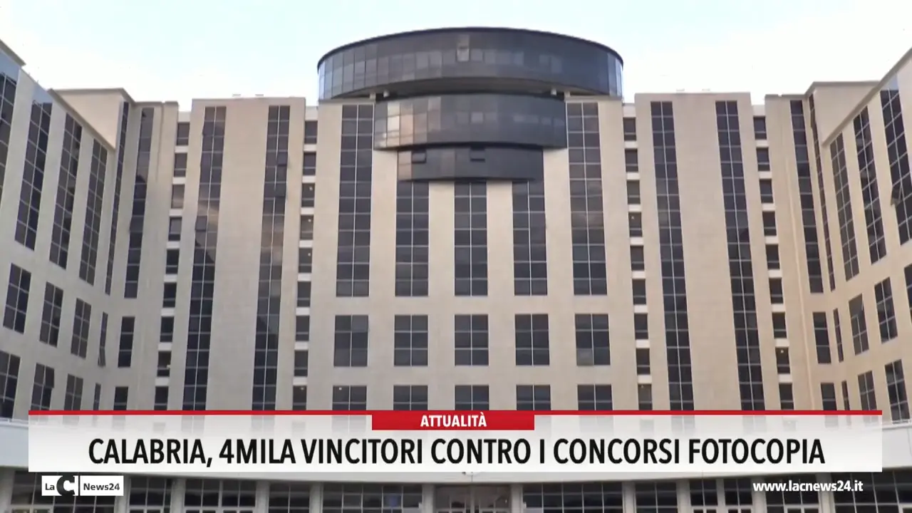 Calabria, 4mila vincitori contro i concorsi fotocopia
