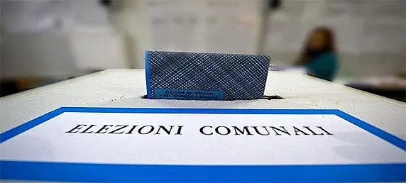 Amministrative nel Catanzarese, il conto alla rovescia è iniziato: 17 le comunità della provincia chiamate al voto\n