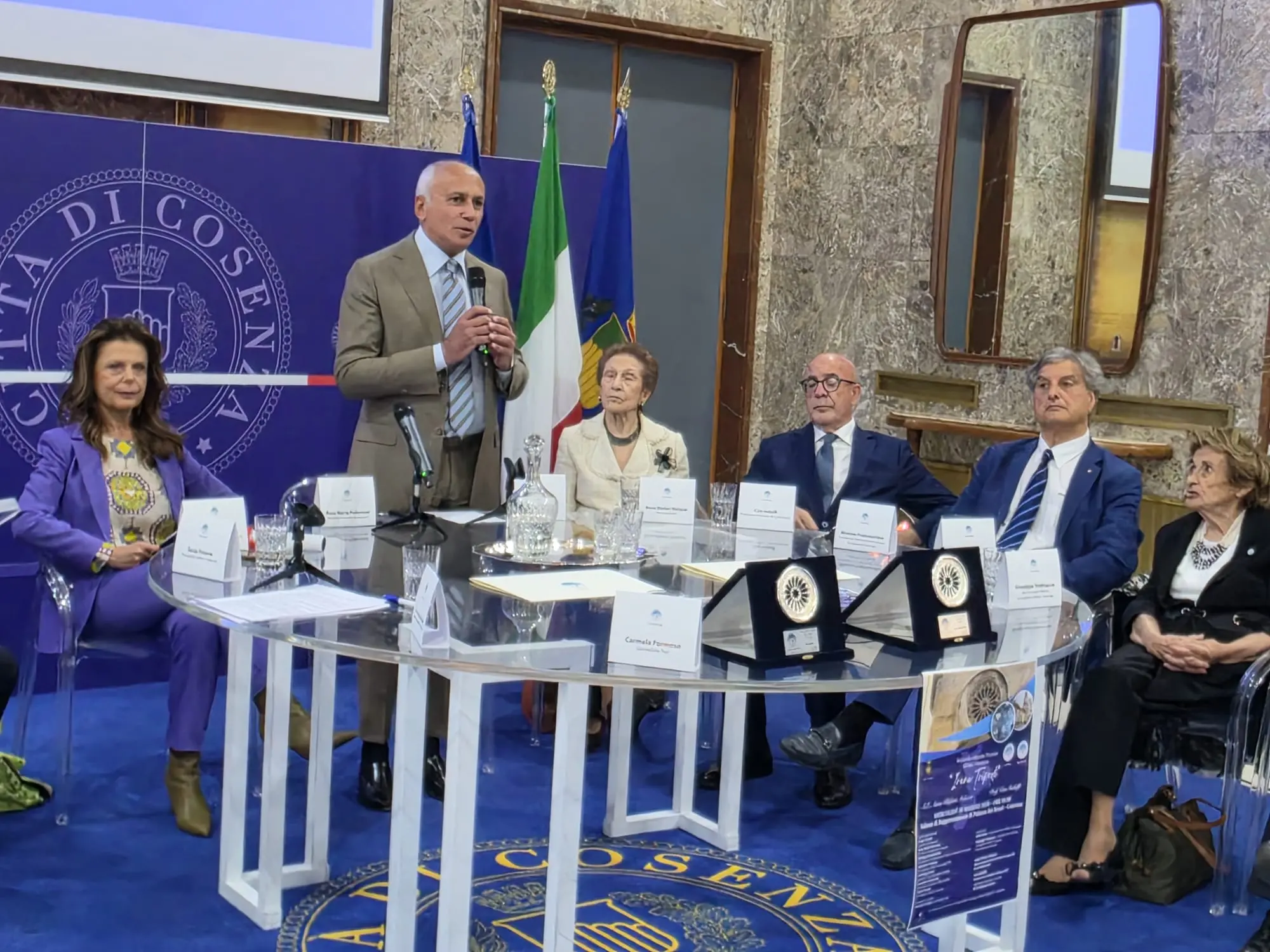 Premio AIParC Cosenza “Irene Tripodi” all’ambasciatrice Blefari Melazzi e al cardiologo Indolfi\n