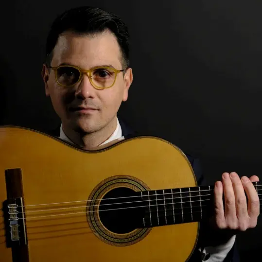 Vibo Verdiana, con il chitarrista Enrico Damiano Vallone si chiude la prima parte della stagione concertistica\n