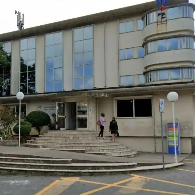 Nuovo gruppo Democratici e riformisti alla Provincia di Vibo, Petrolo (Si-Avs): «Motivazione sconcertante»\n