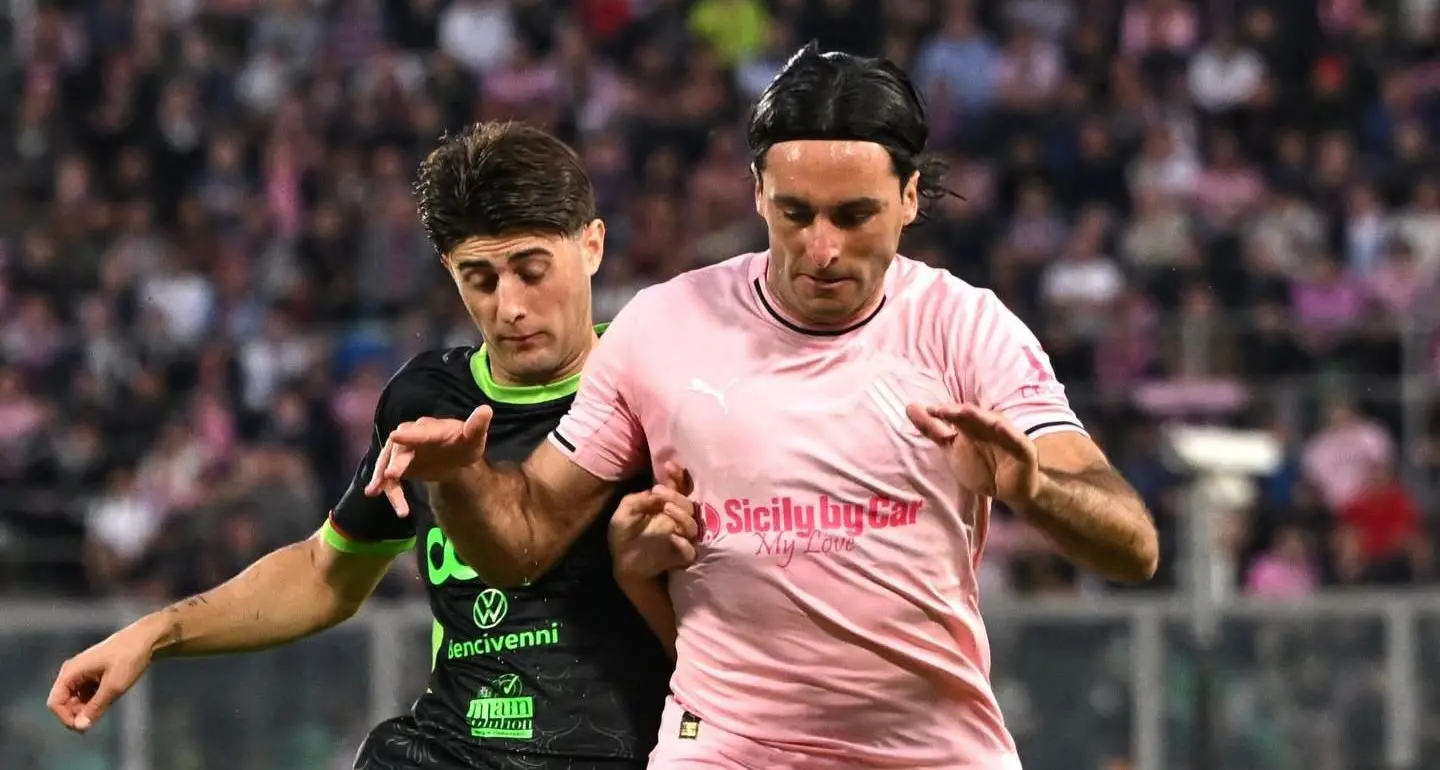 Il Catanzaro a Palermo per conquistare la finale, Pohjanpalo per l’1 a 0 dopo pochi minuti: inizia\u00A0la ripresa. Gli aggiornamenti –\u00A0LIVE\n