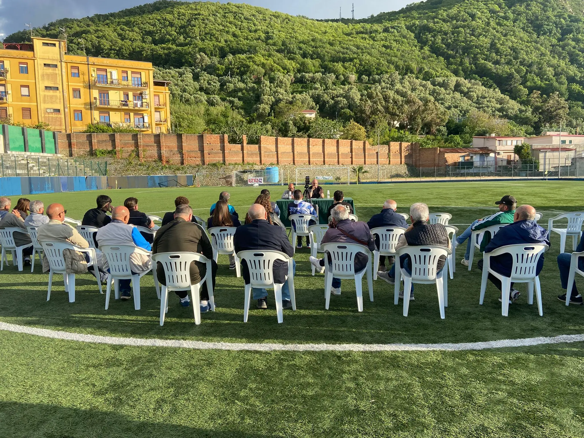 Palmese, ombre sul futuro. Sergi: «Se alle elezioni non vince Calabria, non potrò garantire niente per il futuro»\n