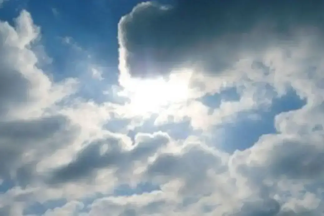 Tempo instabile in Calabria con nubi e possibili temporali ma le temperature sono in aumento\n