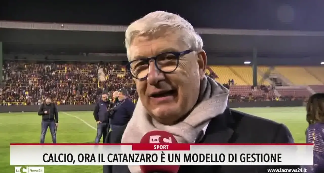 Calcio, ora il Catanzaro è un modello di gestione