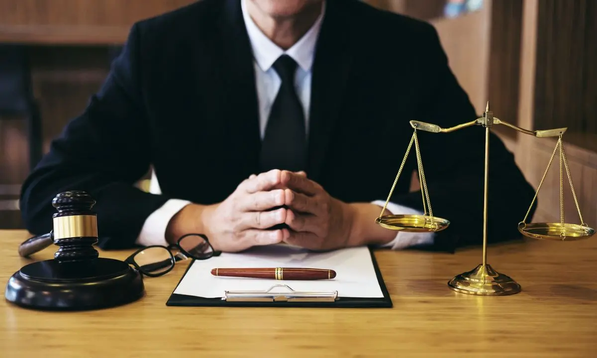 Sovraindebitamento, il Tribunale di Cosenza conferma l’esdebitazione e azzera i debiti: ecco quanto\n