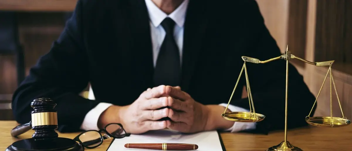 Sovraindebitamento, il Tribunale di Cosenza conferma l’esdebitazione e azzera i debiti: ecco quanto\n