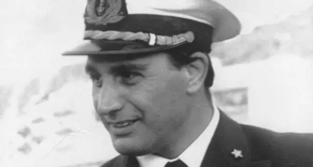 Navi dei veleni e «tangentopoli della Marina», gli interrogativi da svelare sulla morte del capitano Natale De Grazia\n
