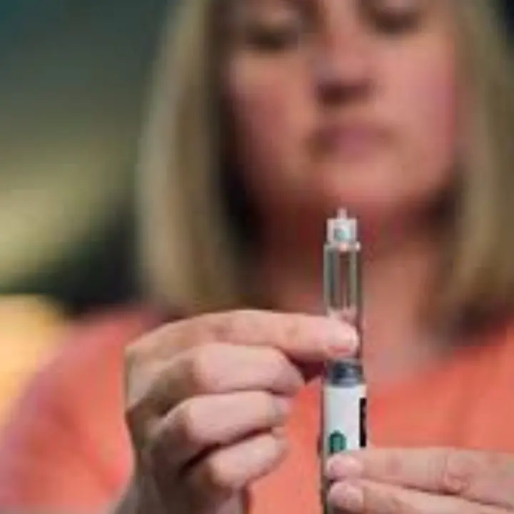 Semaglutide, boom in Italia: Aifa frena sul fai da te per dimagrire\n