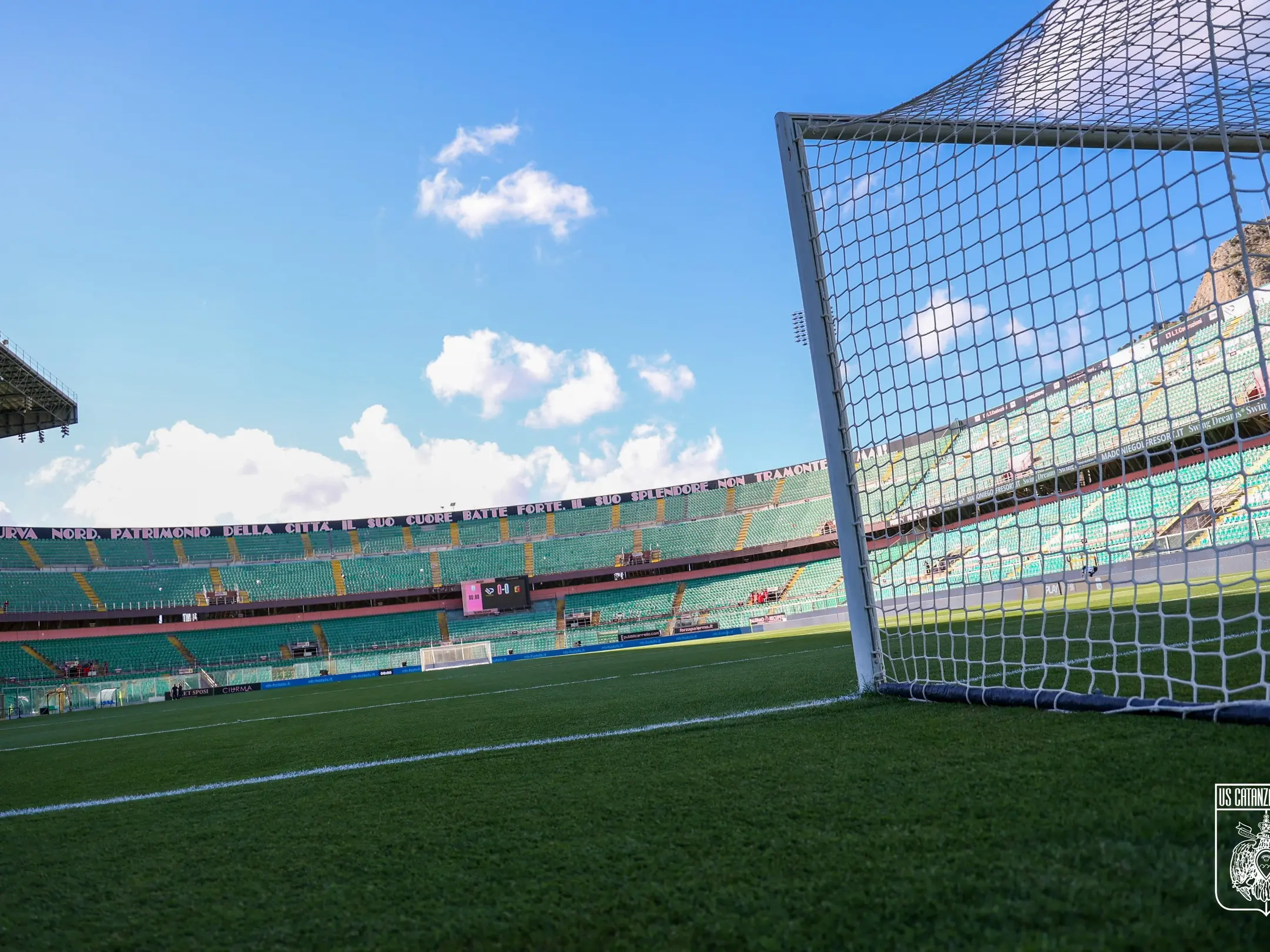 Palermo-Catanzaro, il giudice sportivo apre un’indagine: multa da 20mila euro al club rosanero