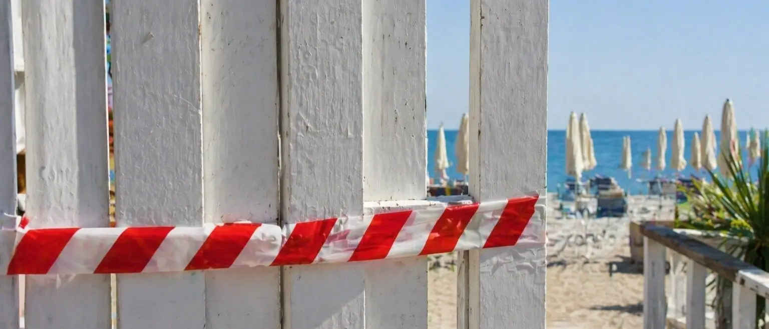 Santa Maria del Cedro:\u00A0il tribunale del Riesame\u00A0annulla il sequestro degli stabilimenti balneari, tolti i sigilli\n