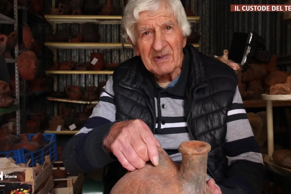 Il custode del tempo, con LaC Storie viaggio nelle antiche civiltà che popolavano Monte Poro\n