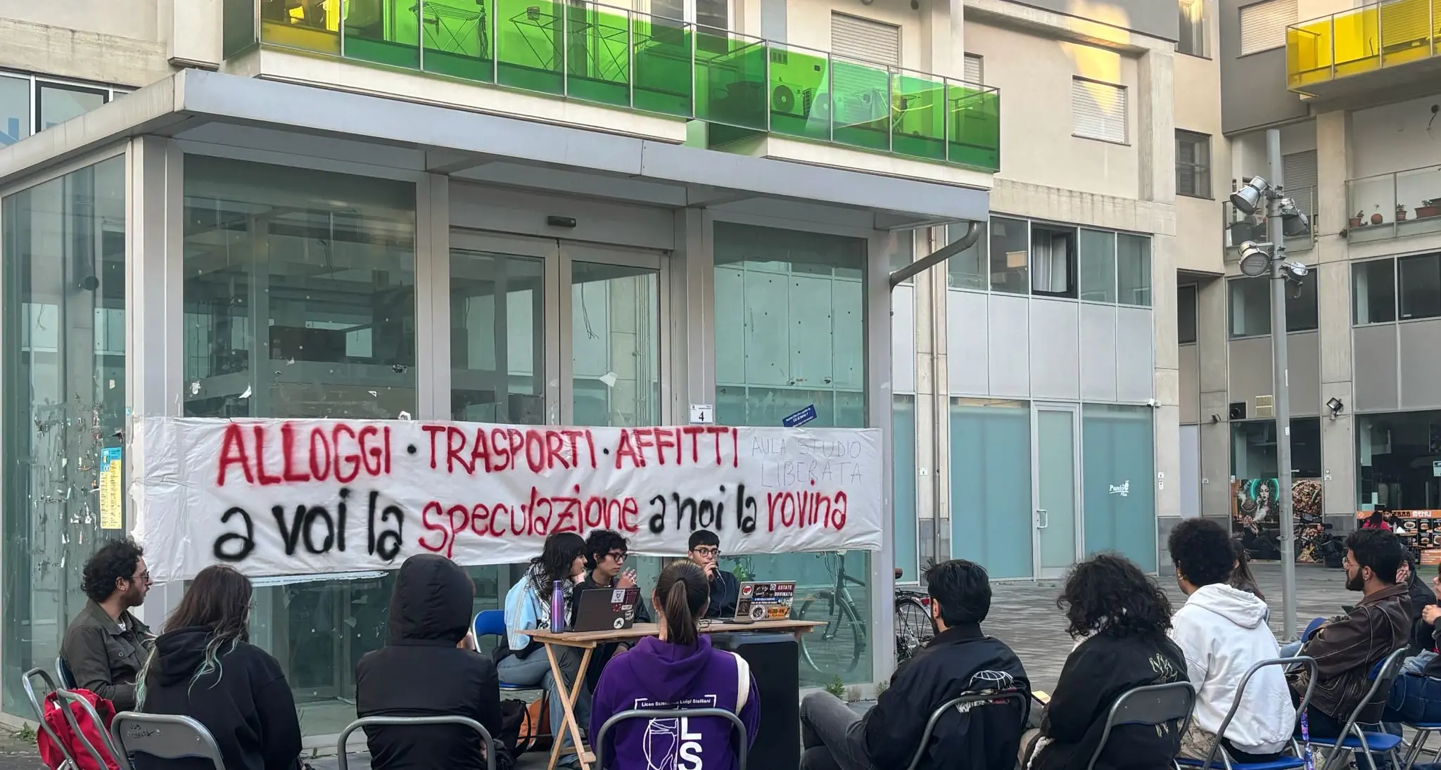 Rende, «gli studenti universitari pagano fino a 400 euro al mese per una stanza singola»\n