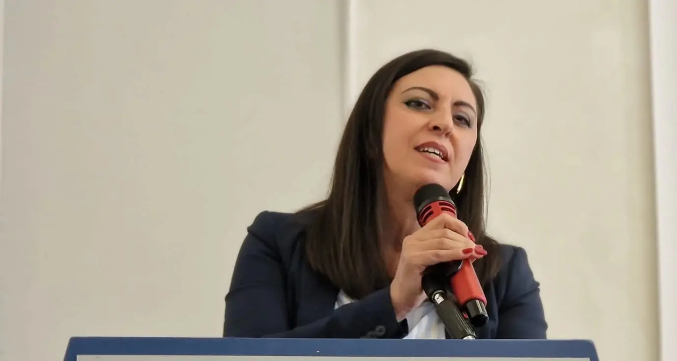 <p>Morti sul lavoro, il monito della segretaria Cgil Area Vasta Nadia Fortuna: «<span style=\"color:hsl(0, 75%, 60%);\">Basta scia di sangue</span>, servono controlli e più sicurezza»</p>