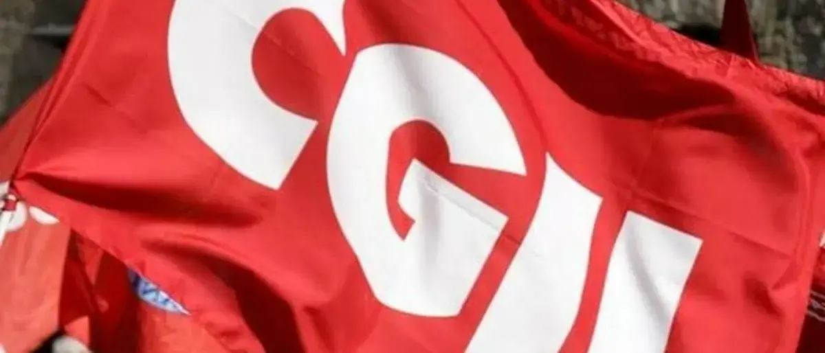 Trasporto pubblico in Calabria, Cgil: «La nuova Agenzia accentra tutto e rischia l’incostituzionalità»\n