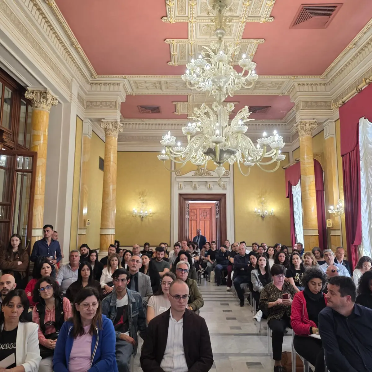 A Palazzo San Giorgio partecipato incontro di formazione rivolto ai presidenti di Seggio\n