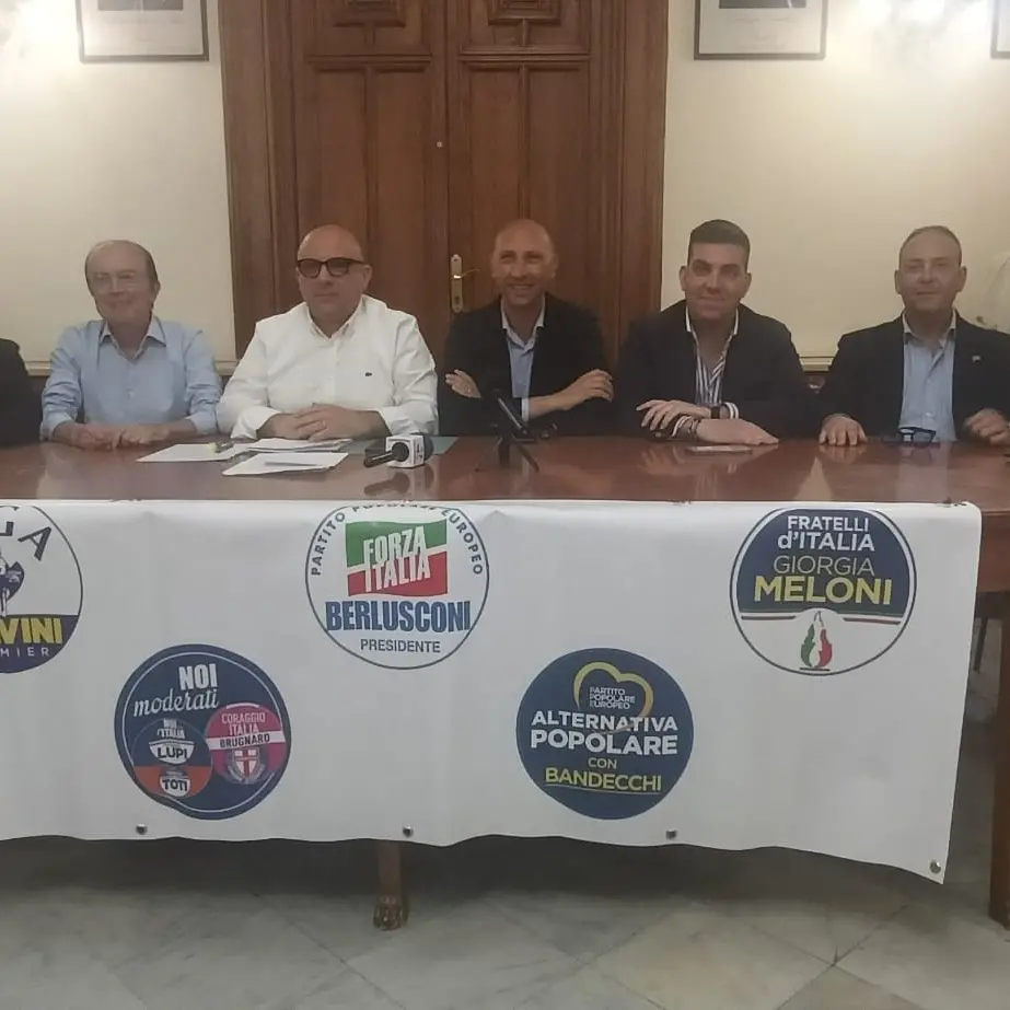 «Nomine e assunzioni record a un passo dal voto»: il centrodestra attacca l’amministrazione uscente\n