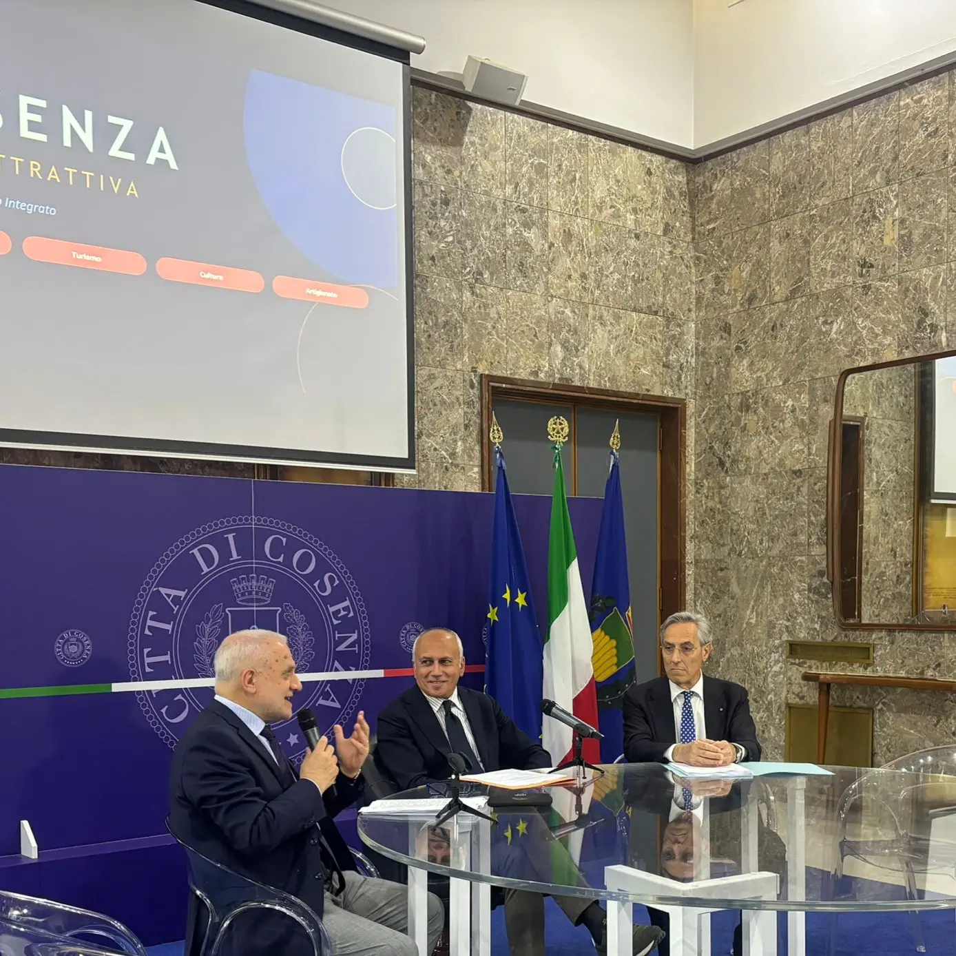“Cosenza deve tornare a credere in sé stessa”: nasce il Masterplan della città attrattiva\n