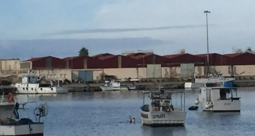 Porto di Vibo Marina, al via l’iter per il progetto da 1,5 milioni di euro per la demolizione dei capannoni ex Civam\n