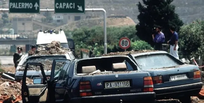 Capaci, il giorno che scosse la Repubblica: 34 anni dalla strage di Falcone\n