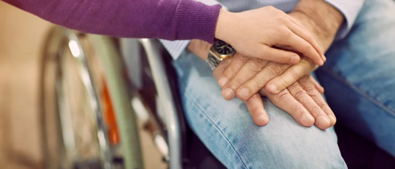 Il sorriso di Agostino oltre la Sma: «Nei drammi si vedono le cose belle, colpito dall’umanità del personale sanitario»\n