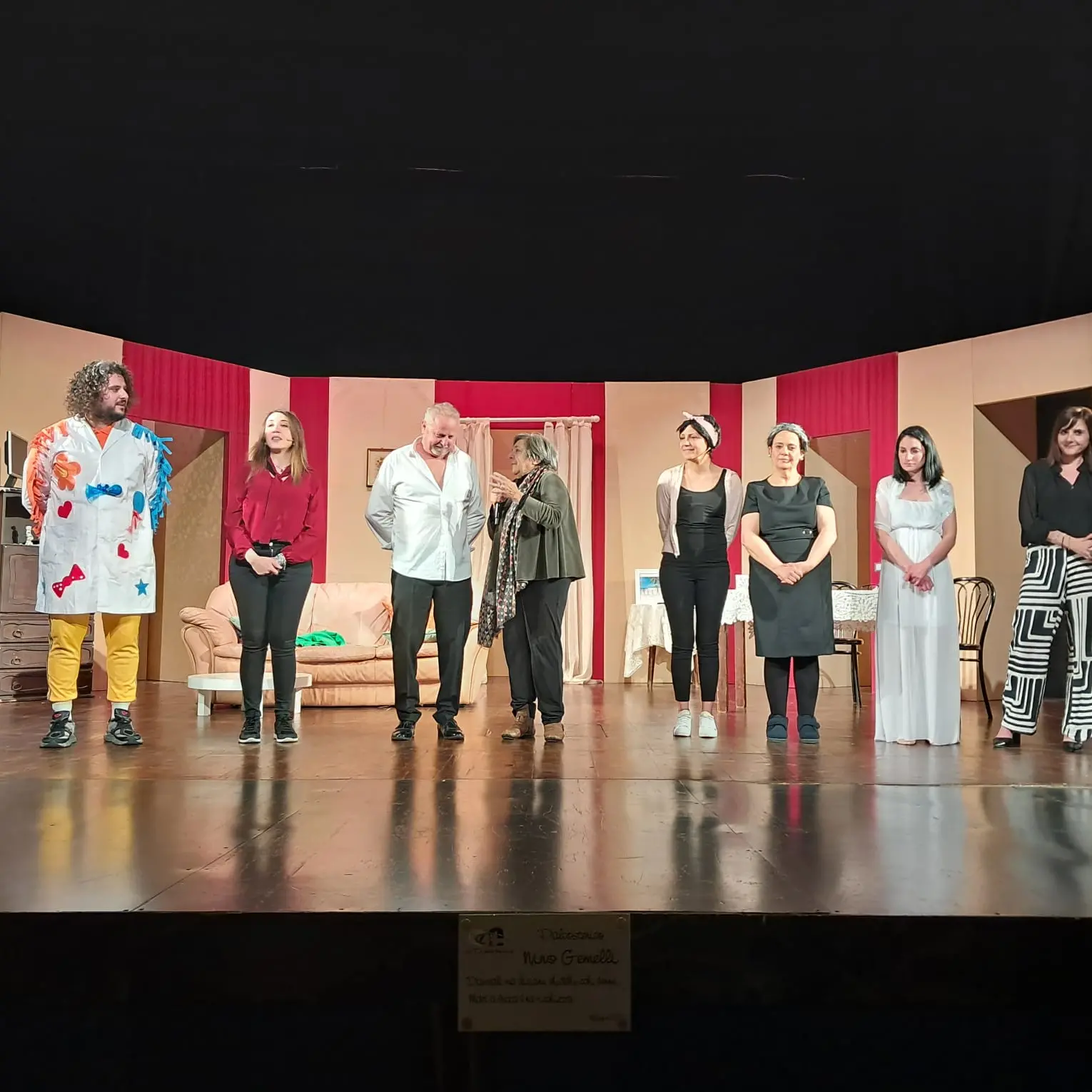 Il teatro abbraccia il Centro Calabrese di solidarietà Ets tra emozioni, solidarietà e speranza\n
