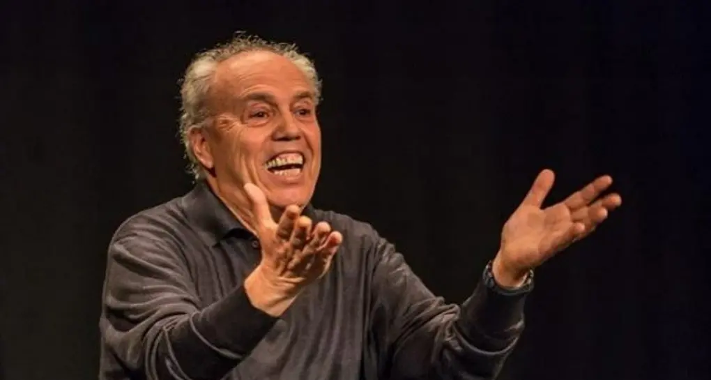 A Cosenza appuntamento con “Lu santu jullàre Francesco”, l’opera di Dario Fo e Franca Rame interpretata da Mario Pirovano\n