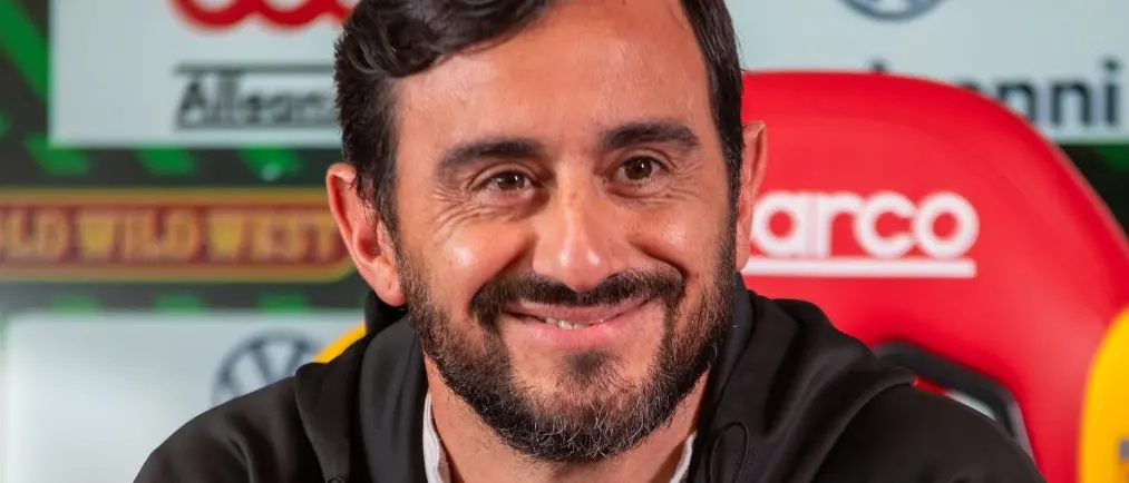 Catanzaro-Monza, Aquilani carica i suoi: «Siamo arrivati alla partita che volevamo giocare tutti»\n\n\n