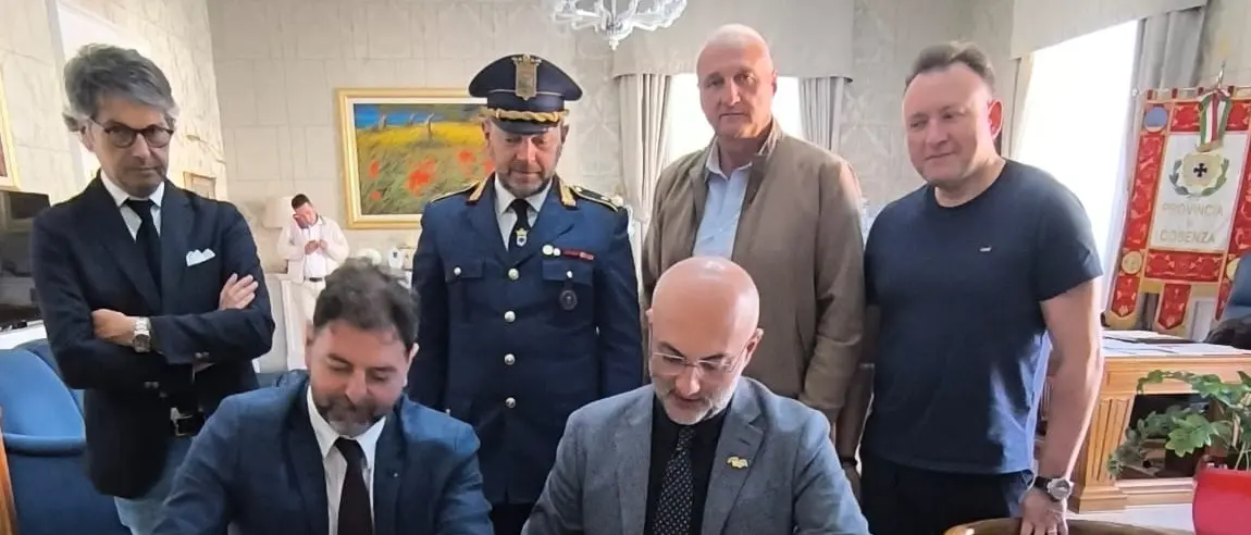 Provincia e Avis Cosenza firmano protocollo per promuovere donazione di sangue e plasma\n