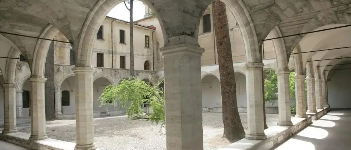 San Domenico, la chiesa dove Cosenza custodisce cinque secoli di arte sacra\n