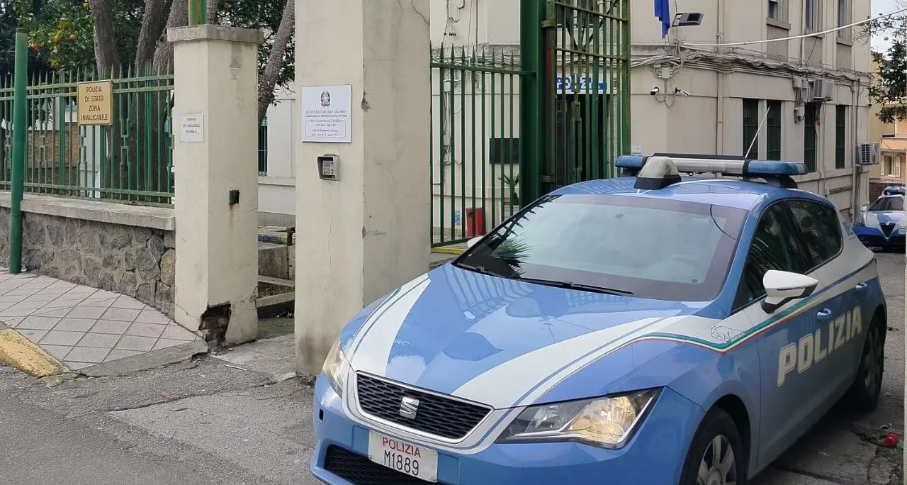 Maltrattava la moglie da anni, arrestato 52enne a Palmi: violenze emerse solo dopo l’ultima Pasquetta\n