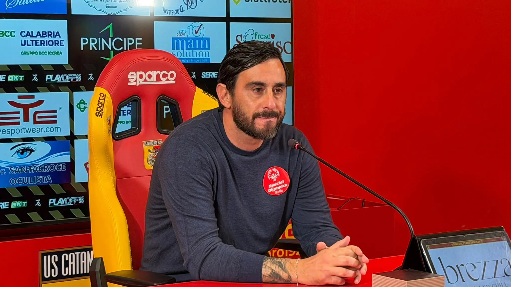 <p>Alberto Aquilani al termine di Catanzaro-Monza</p>\\n
