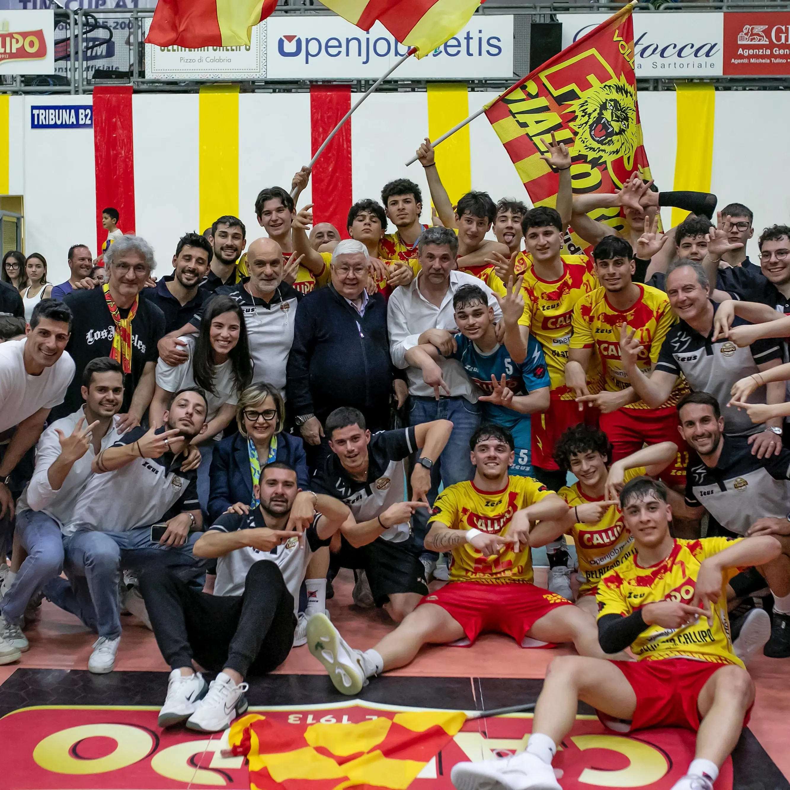 <p>Tonno Callipo da impazzire, rimonta Molfetta e vola in Serie A3: festa al golden set</p>