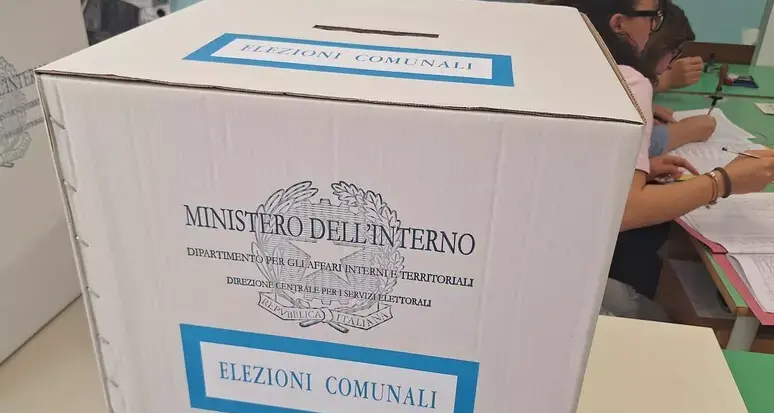 Comunali nel Vibonese,\u00A0affluenza al 46,07% nella prima giornata: a Spilinga il dato più alto, Tropea e Maierato in calo\n