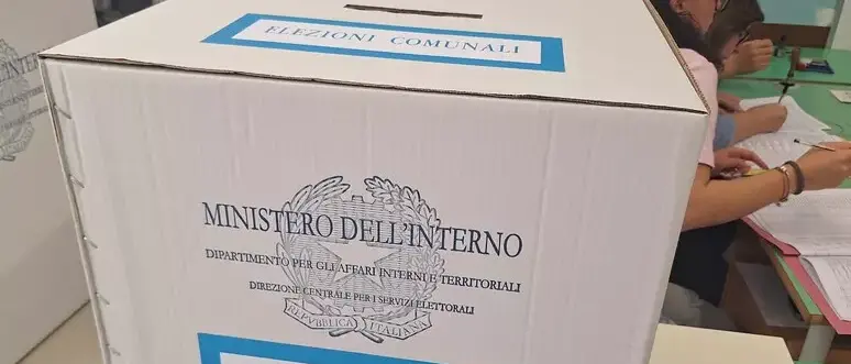 Comunali nel Vibonese,\u00A0affluenza al 46,07% nella prima giornata: a Spilinga il dato più alto, Tropea e Maierato in calo\n