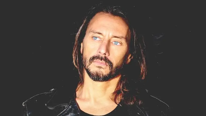 Loizzo contro il manager di Bob Sinclar: «Cosenza non è una piazza di paese»\n