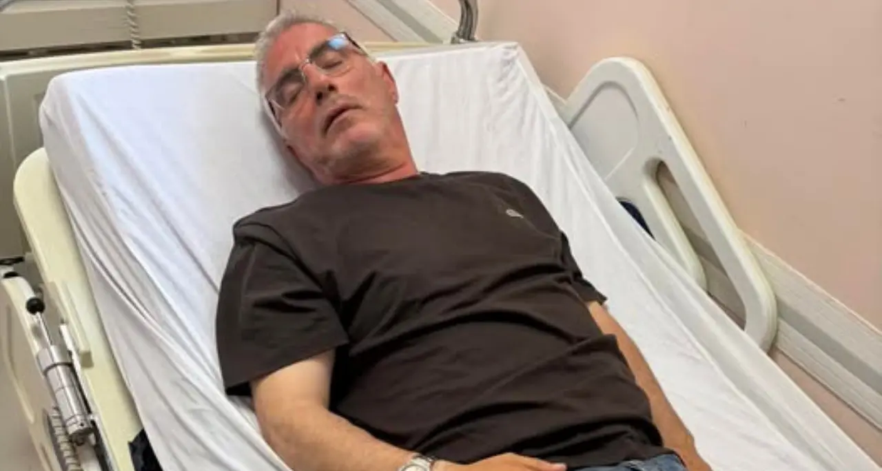 Briatico, il candidato a sindaco Arena denuncia: «Sono stato aggredito». E pubblica la foto al Pronto soccorso\n