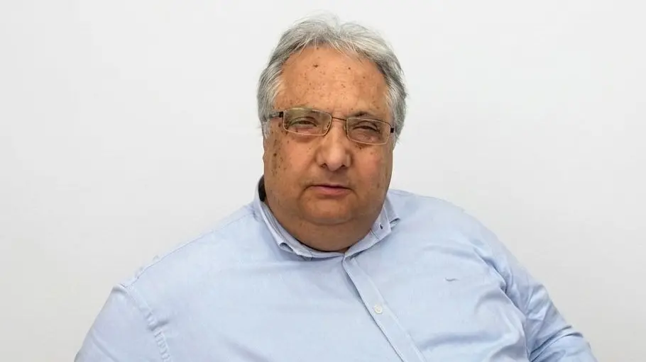 <p>Saverio Bellusci</p>\\n